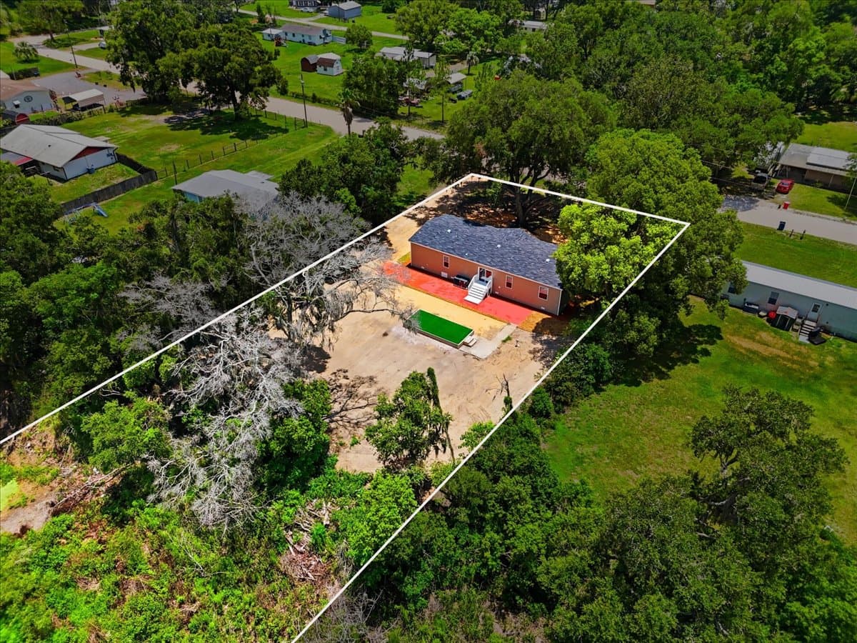 36625 cord st, zephyrhills, fl 33541 (forsale) $295,999  home features