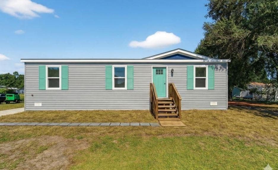 24116 armadillo rd, astor, fl 32102 (for sale) $243,788 hero home features