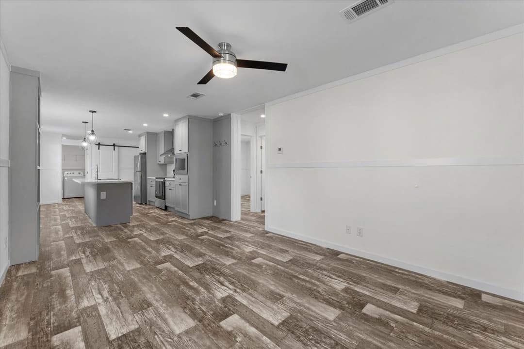 2270 griffin road, bartow, florida 33830 (for sale) $204,992 interior home features