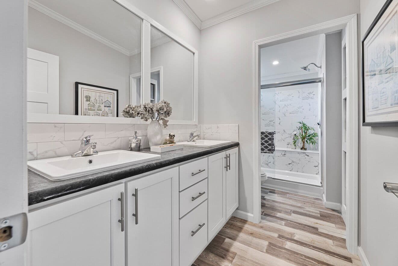 Ventura vi 30483c bathroom home features