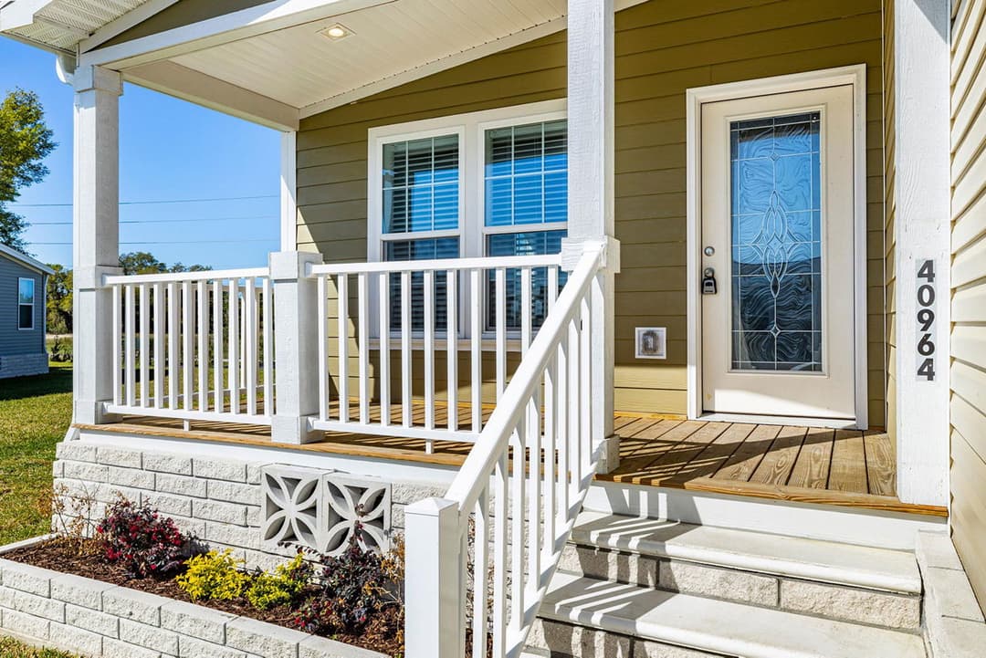 Silver springs 5361 exterior home features