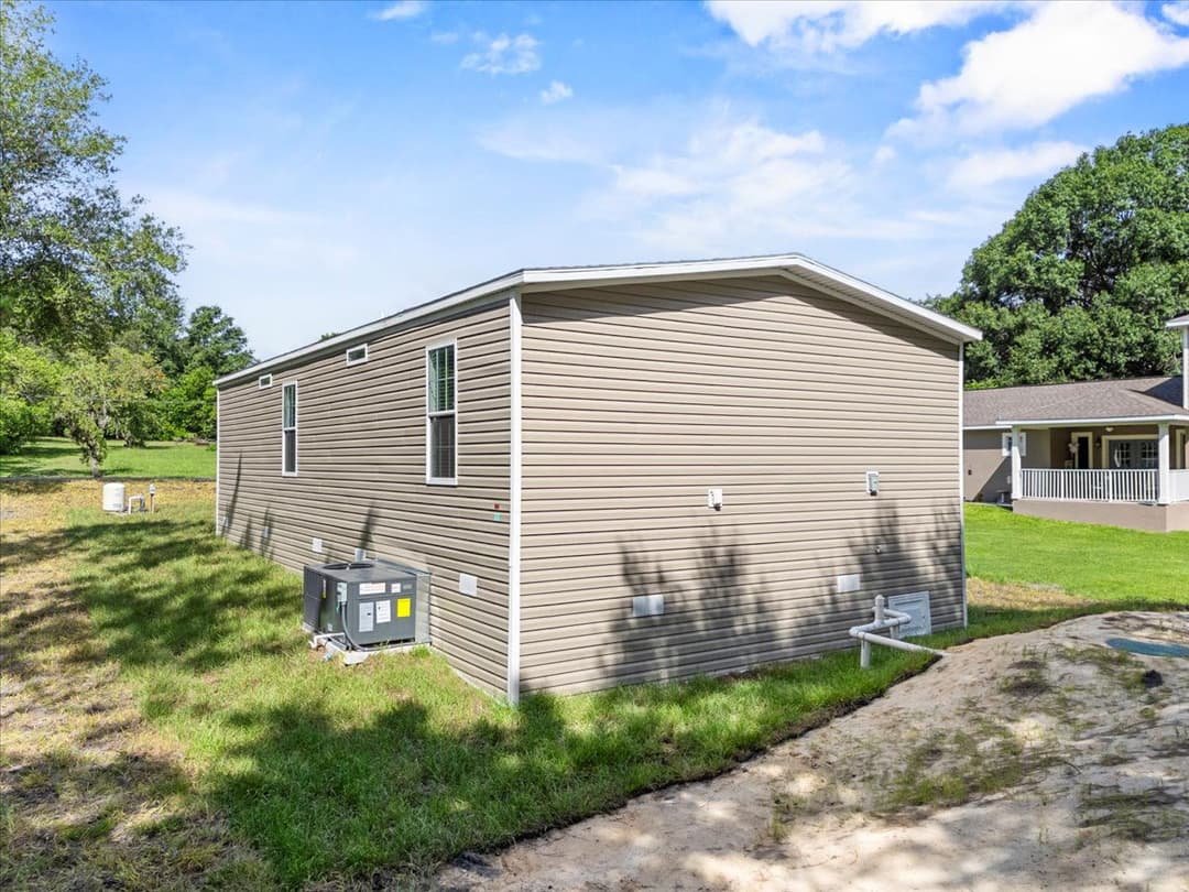 2270 griffin road, bartow, florida 33830 (for sale) $204,992 exterior home features