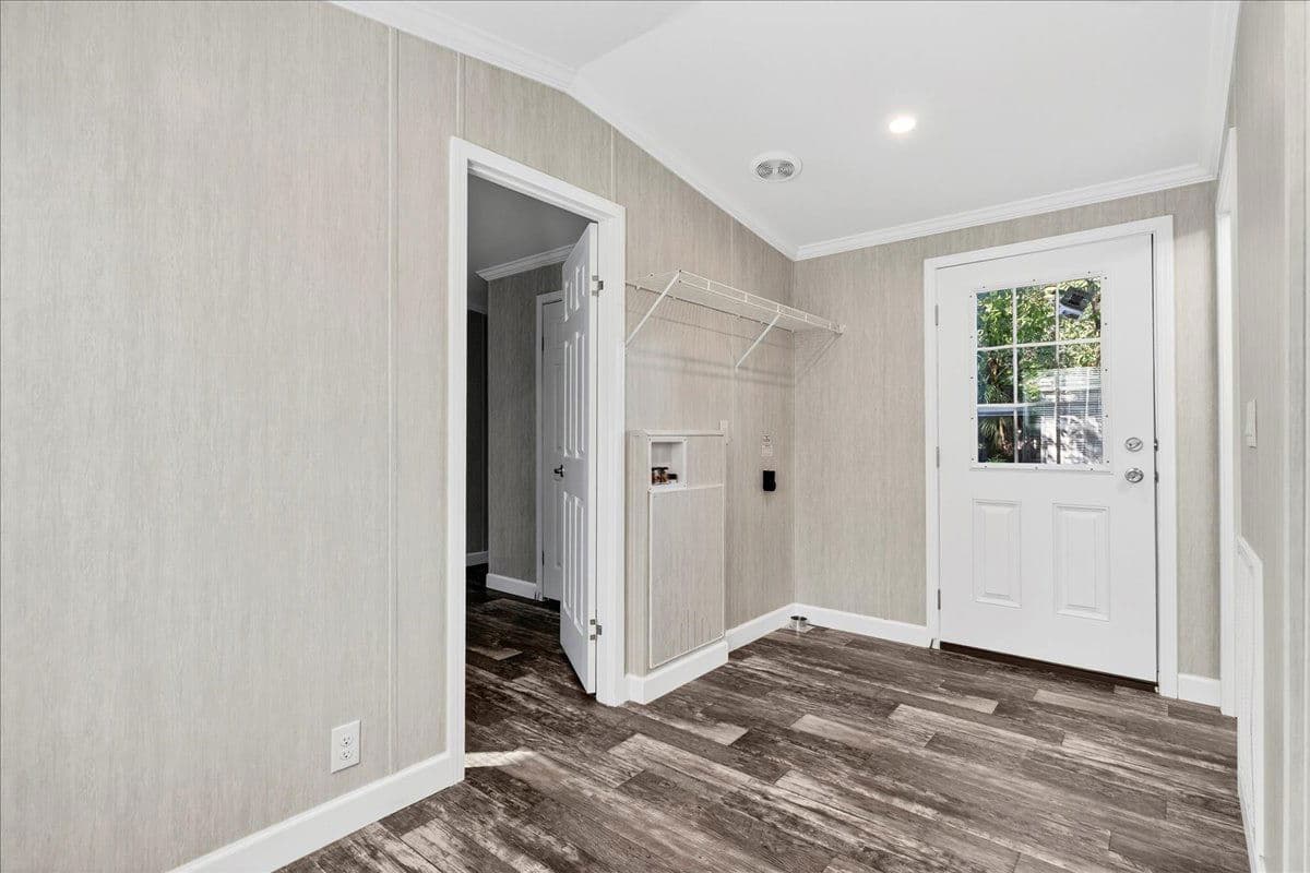 9404 loras street, new port richey, fl 34654 (for sale)  $184,990  home features