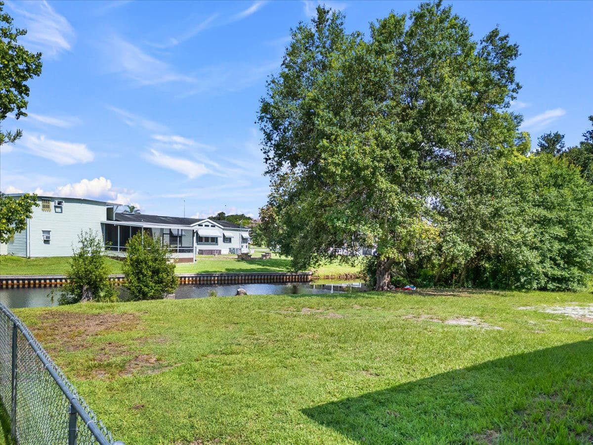 9060 sarah drive, polk city, florida 33868 (sold) exterior home features