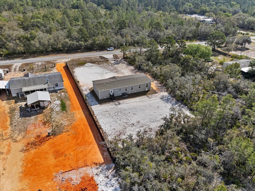 114 mark avenue, lady lake, florida 32159 (sold) 265,300 exterior home features