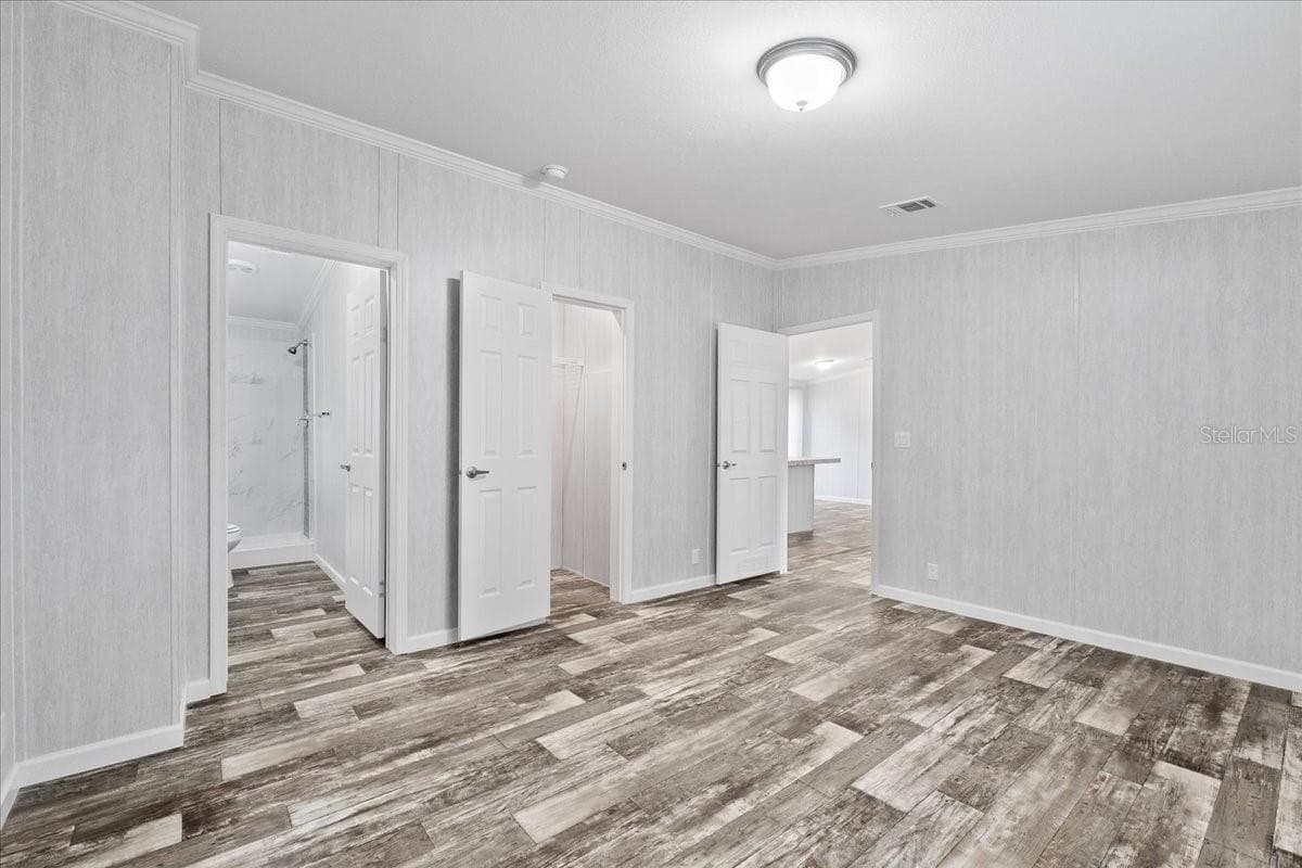 18437 15th ave, orlando, fl 32833 (sold)  home features