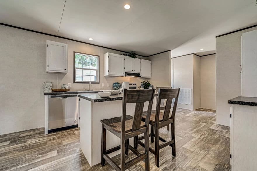 Raiford kitchen home features