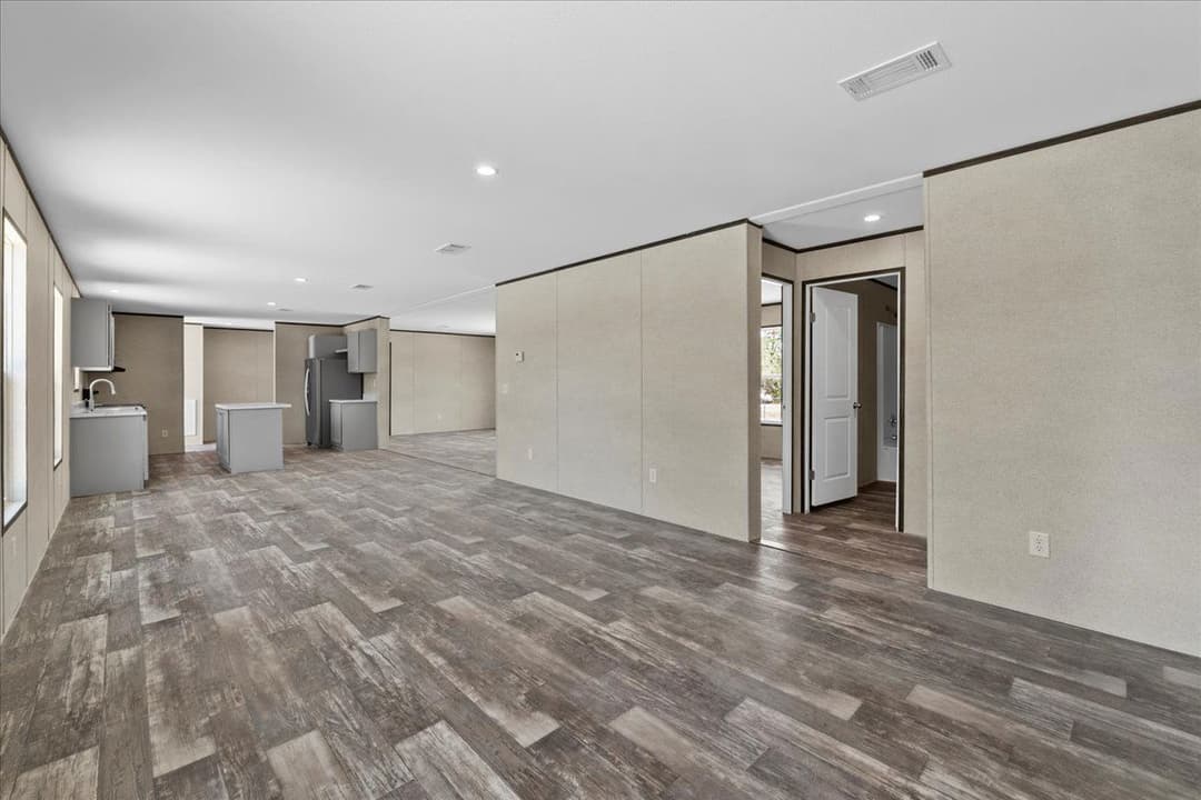 114 mark avenue, lady lake, florida 32159 (sold) 265,300 interior home features