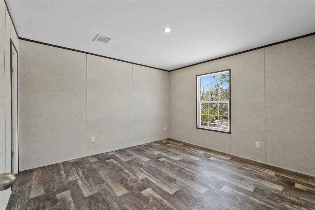 114 mark avenue, lady lake, florida 32159 (sold) 265,300 interior home features