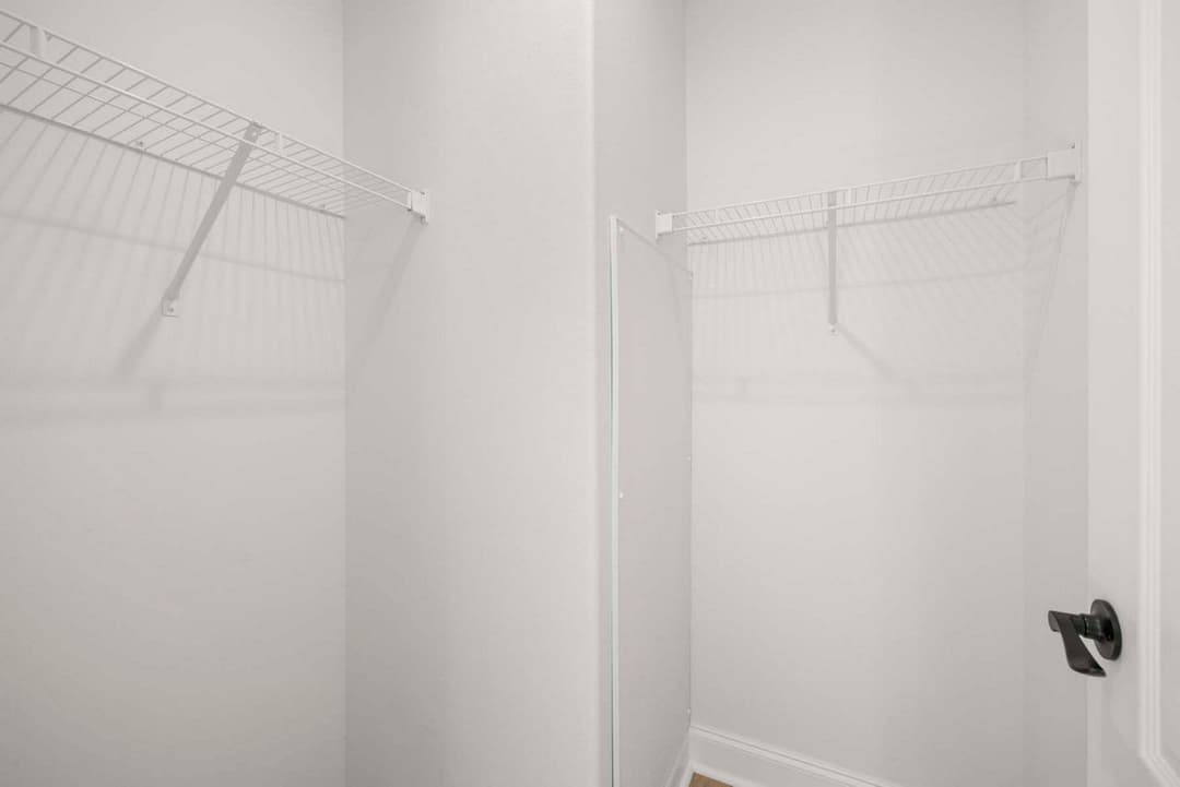 Silver springs 5355 interior home features