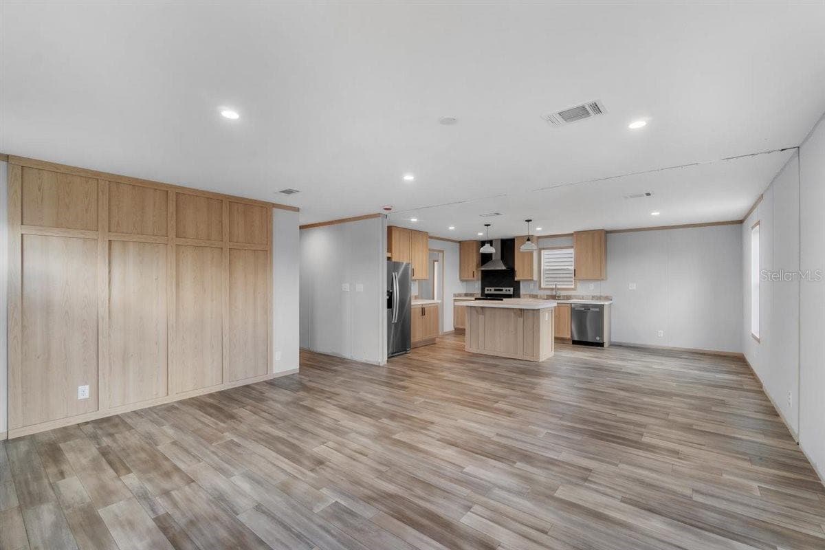 24116 armadillo rd, astor, fl 32102 (for sale) $248,995  home features