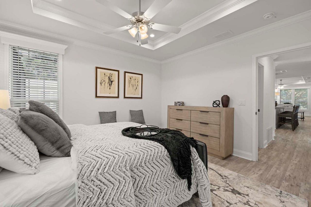 Silver springs 5046 interior home features