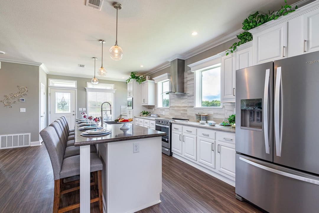 Silver springs 5077 kitchen home features