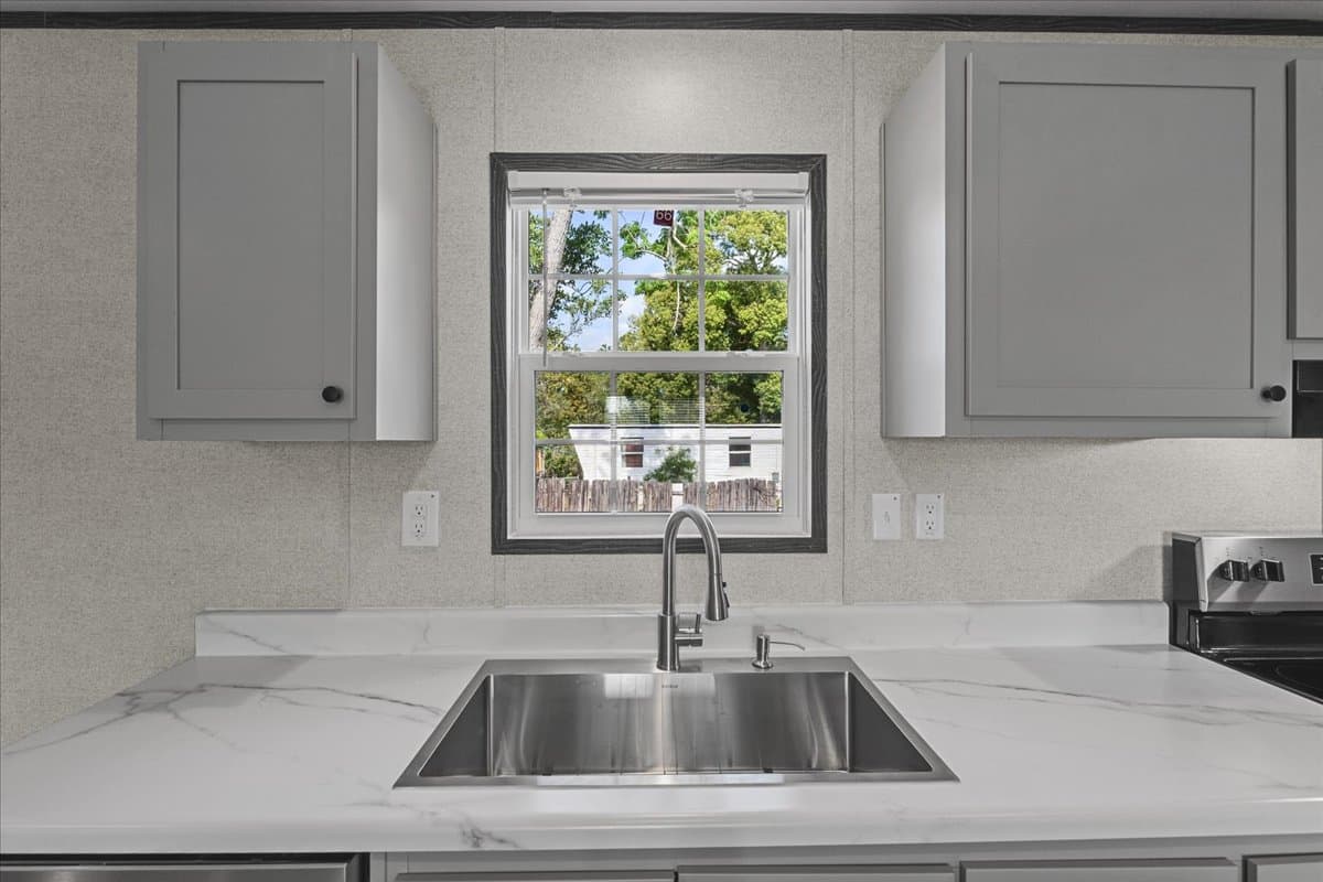 1909 pleasure drive, holiday, florida 34691 (forsale) $210,999  home features