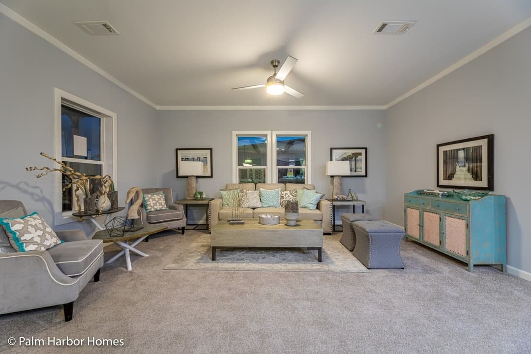 Legend interior home features