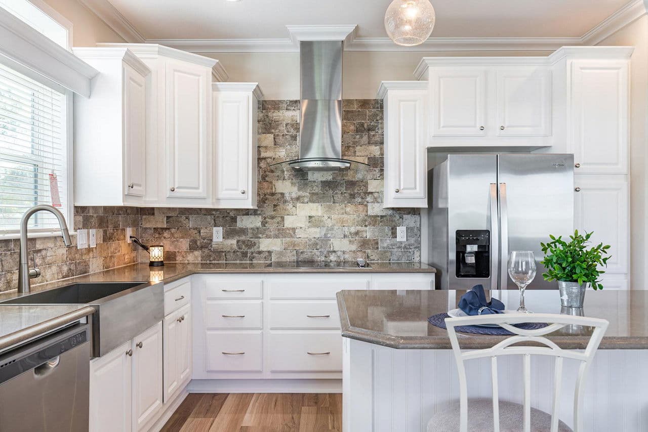 Silver springs 5035 kitchen and hero home features