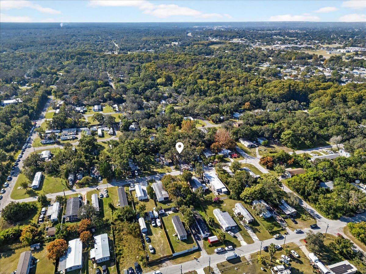 9404 loras street, new port richey, fl 34654 (for sale)  $184,990  home features