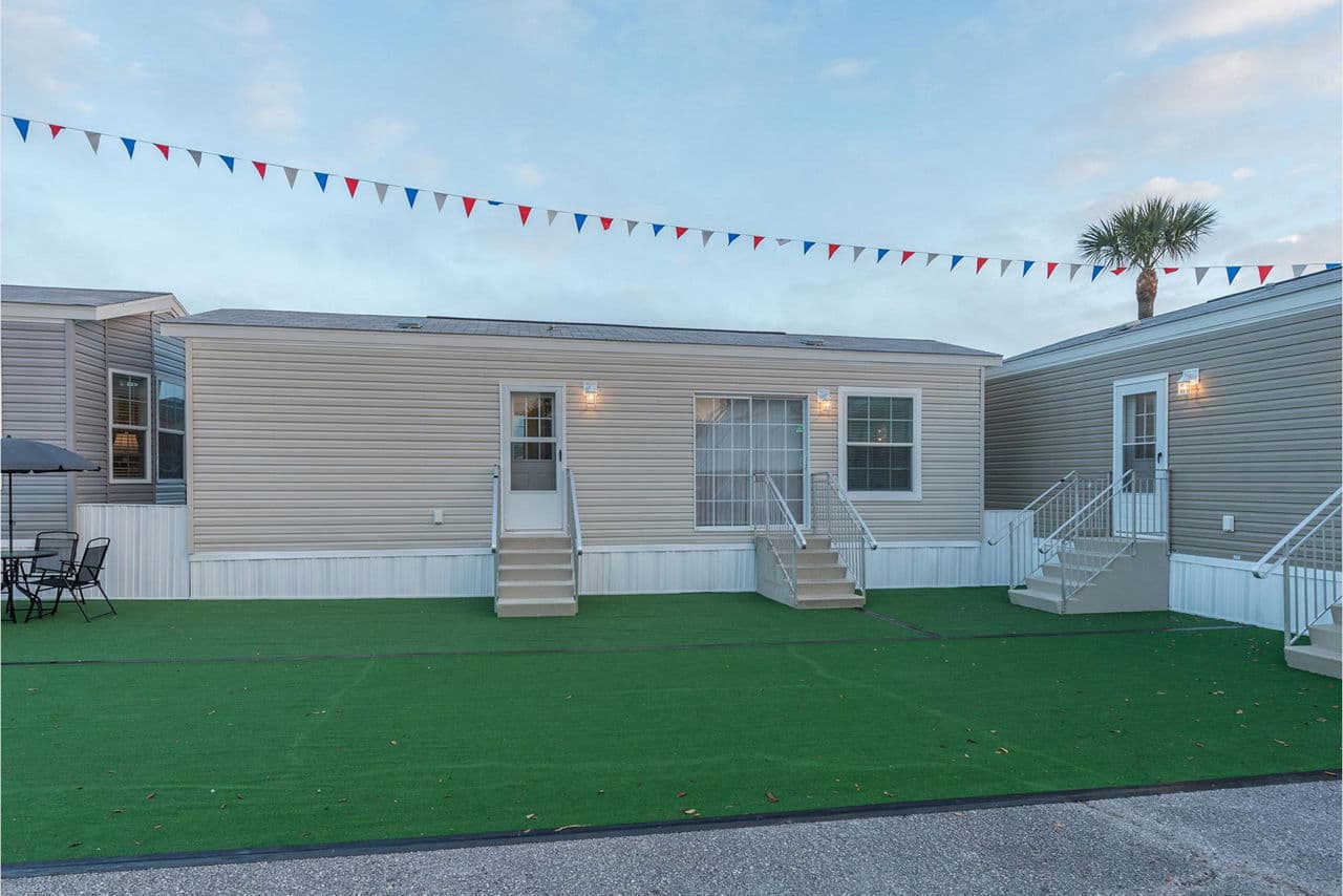 Palm bay 2621b elevation and exterior home features