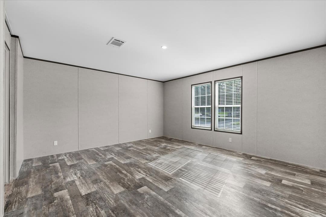 9060 sarah drive, polk city, florida 33868 (sold) interior home features