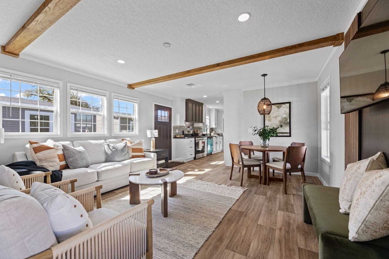 Helix 16763n interior home features