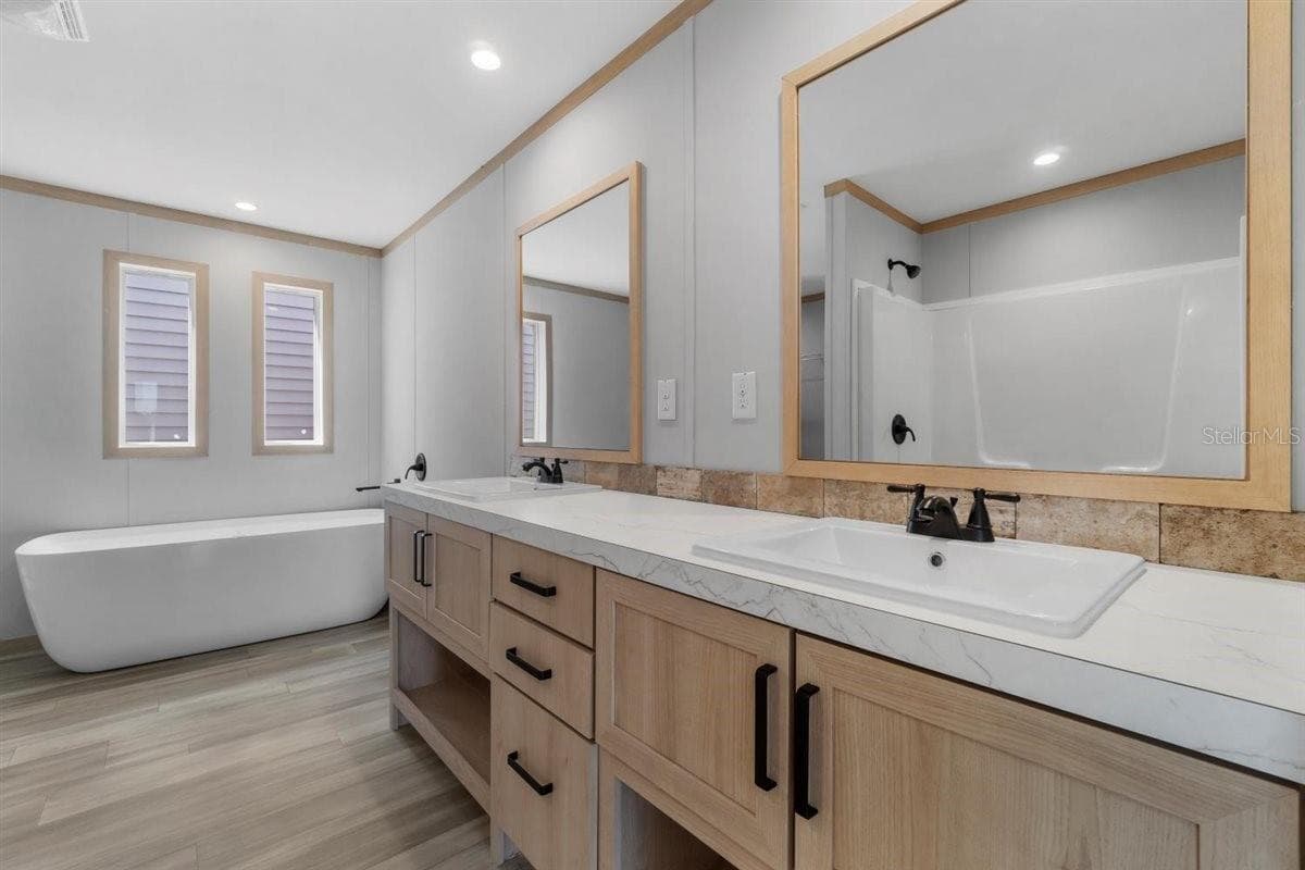 24116 armadillo rd, astor, fl 32102 (for sale) $248,995  home features