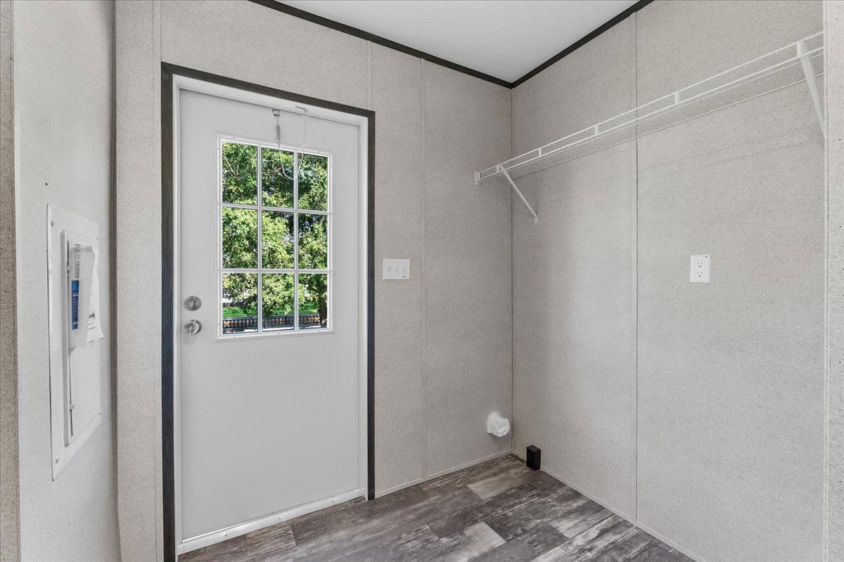 54 oakridge dr, frostproof, fl 33843 (for sale) $268,663  home features