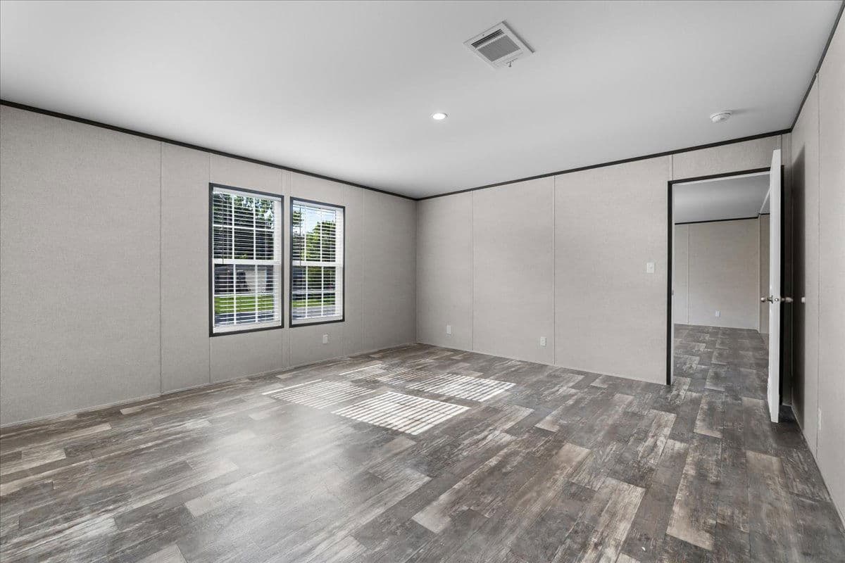 9060 sarah drive, polk city, florida 33868 (sold) interior home features