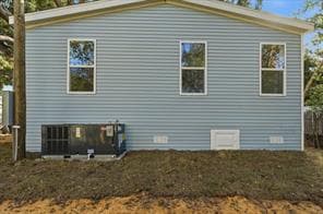 5843 ashen avenue, new port richey, fl 34652 ( for sale) $228,995 exterior home features