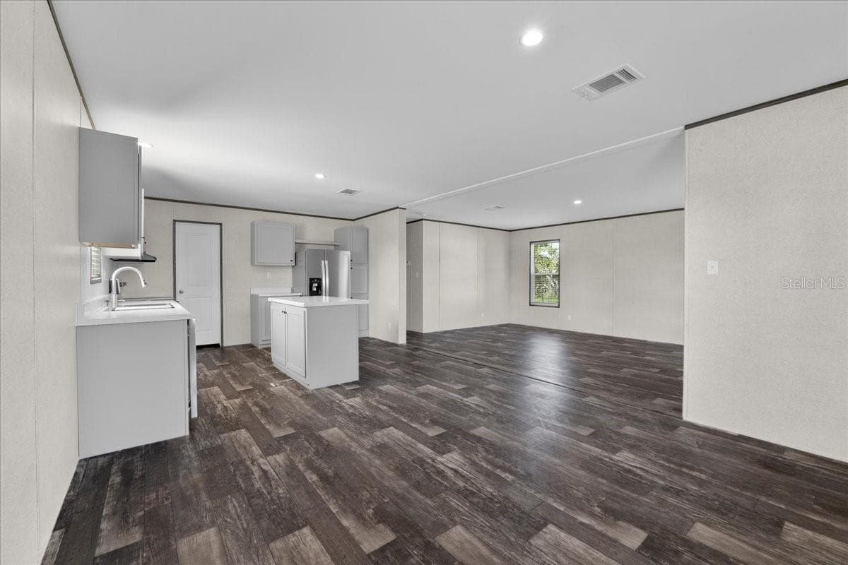 9030 cr 622, bushnell, florida 33513 (pending)  home features