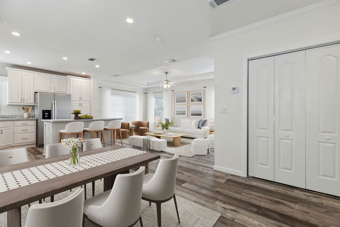 Silver springs 4893 interior home features