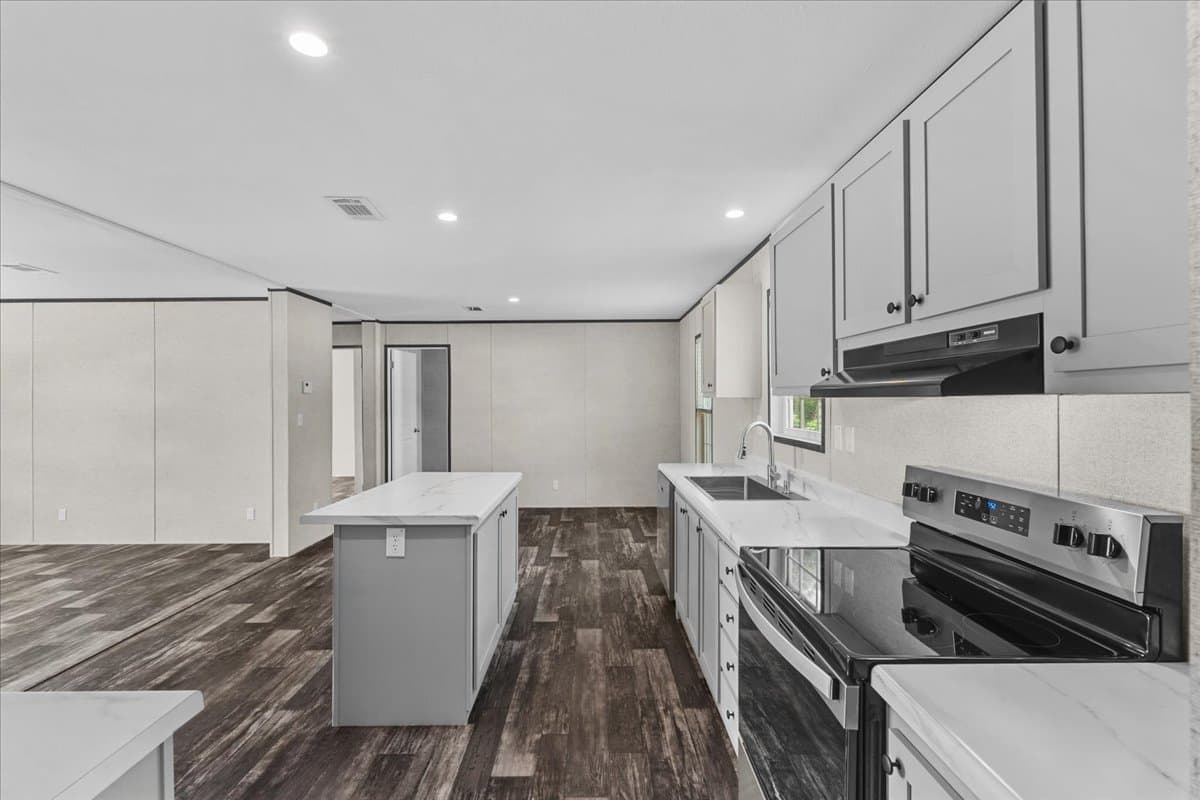 1909 pleasure drive, holiday, florida 34691 (forsale) $210,999  home features