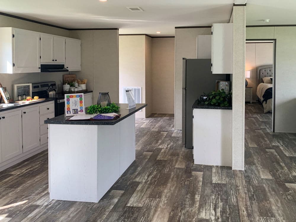 Woolwine kitchen home features