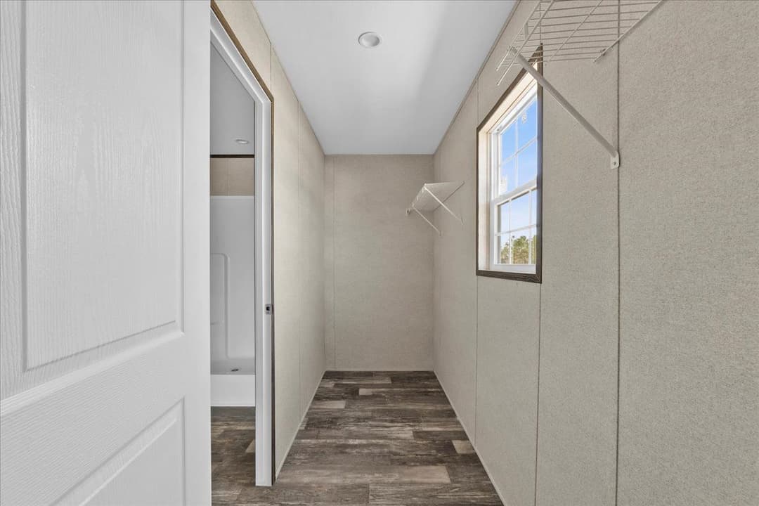 114 mark avenue, lady lake, florida 32159 (sold) 265,300 interior home features