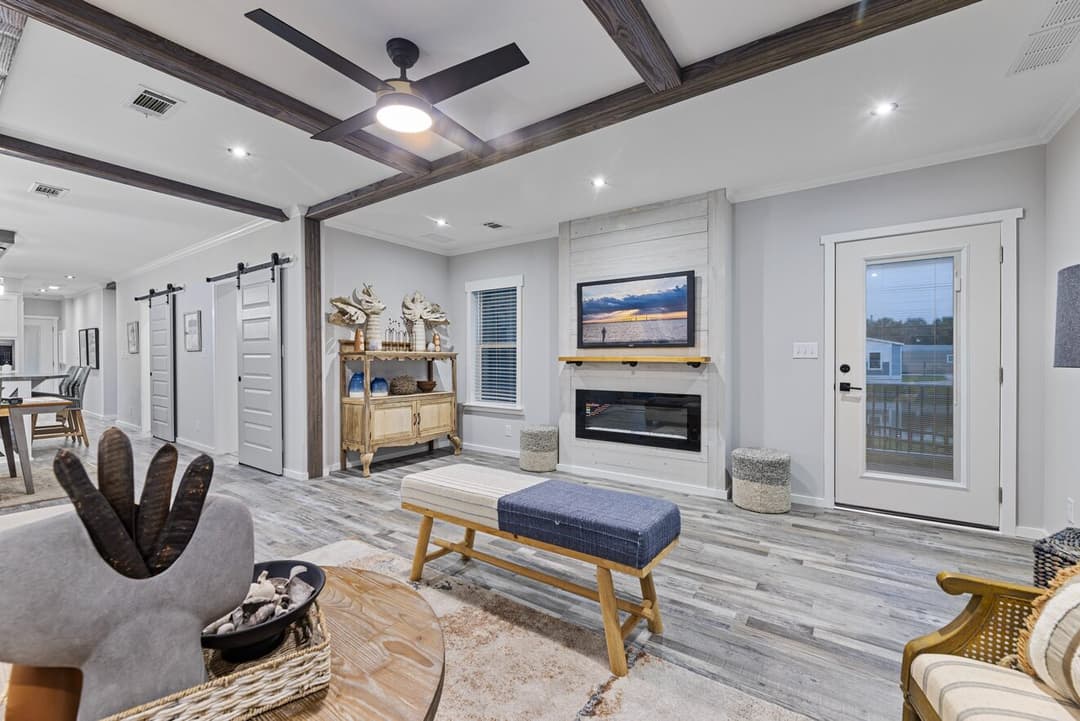 Davan 28683a interior home features