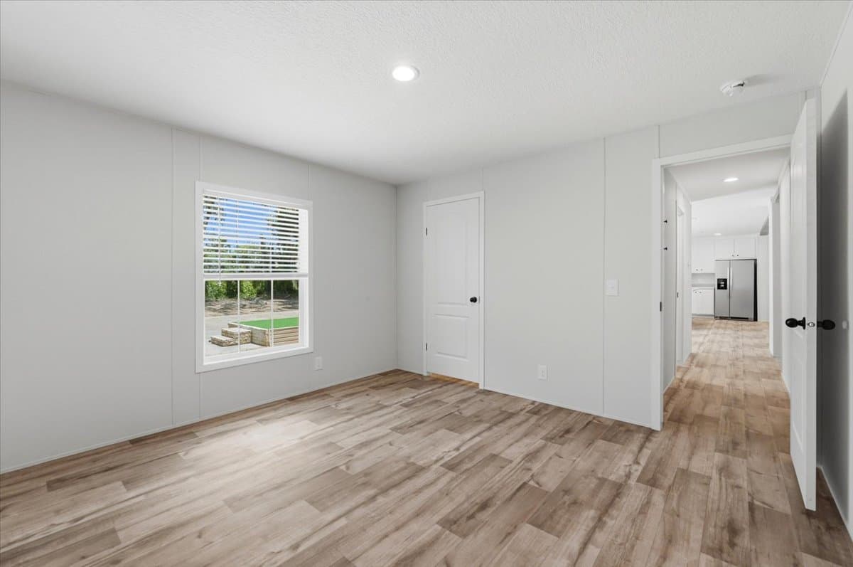 36625 cord st, zephyrhills, fl 33541 (forsale) $295,999  home features