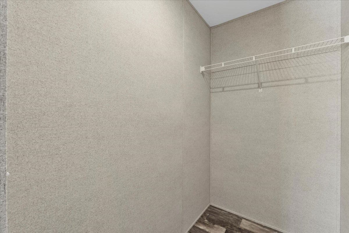 114 mark avenue, lady lake, florida 32159 (sold) 265,300 interior home features