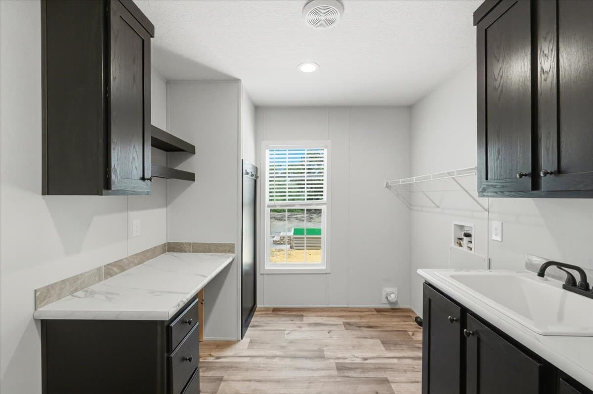 36625 cord st, zephyrhills, fl 33541 (forsale) $295,999  home features
