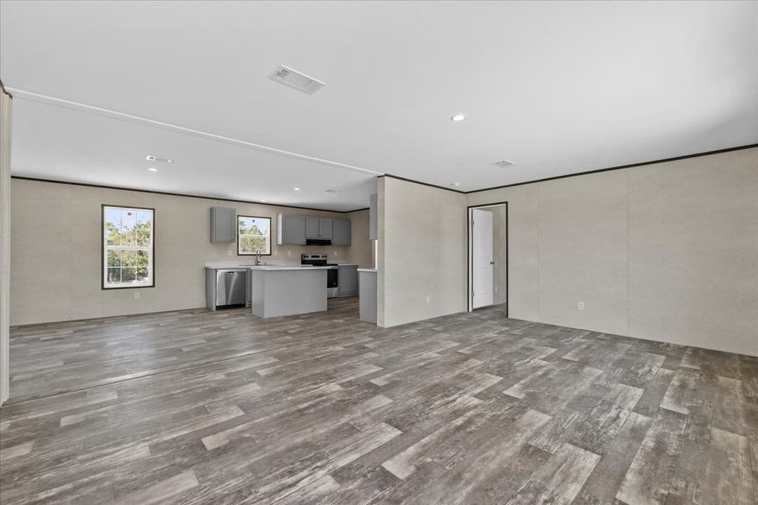 114 mark avenue, lady lake, florida 32159 (sold) 265,300 interior home features