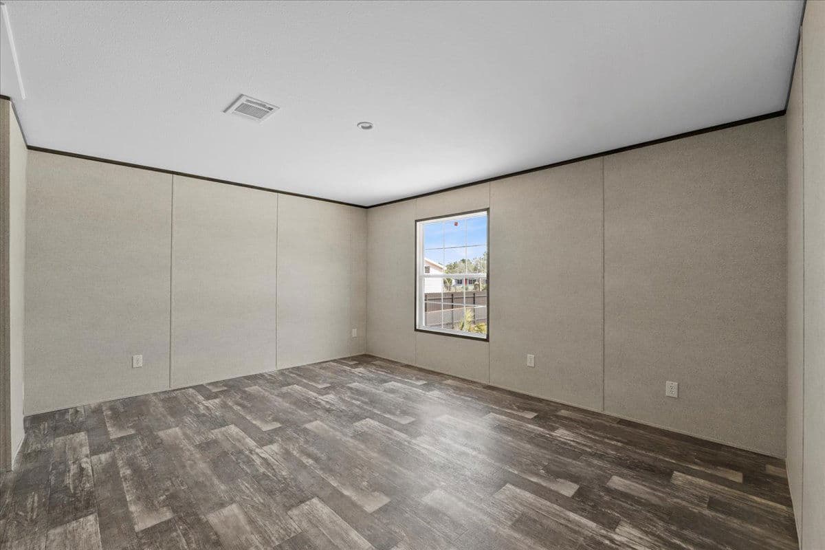 114 mark avenue, lady lake, florida 32159 (sold) 265,300 interior home features