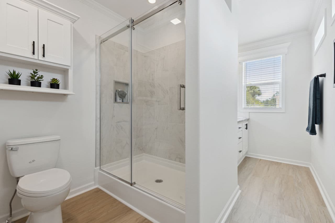 Silver springs 5044a bal harbour bathroom home features