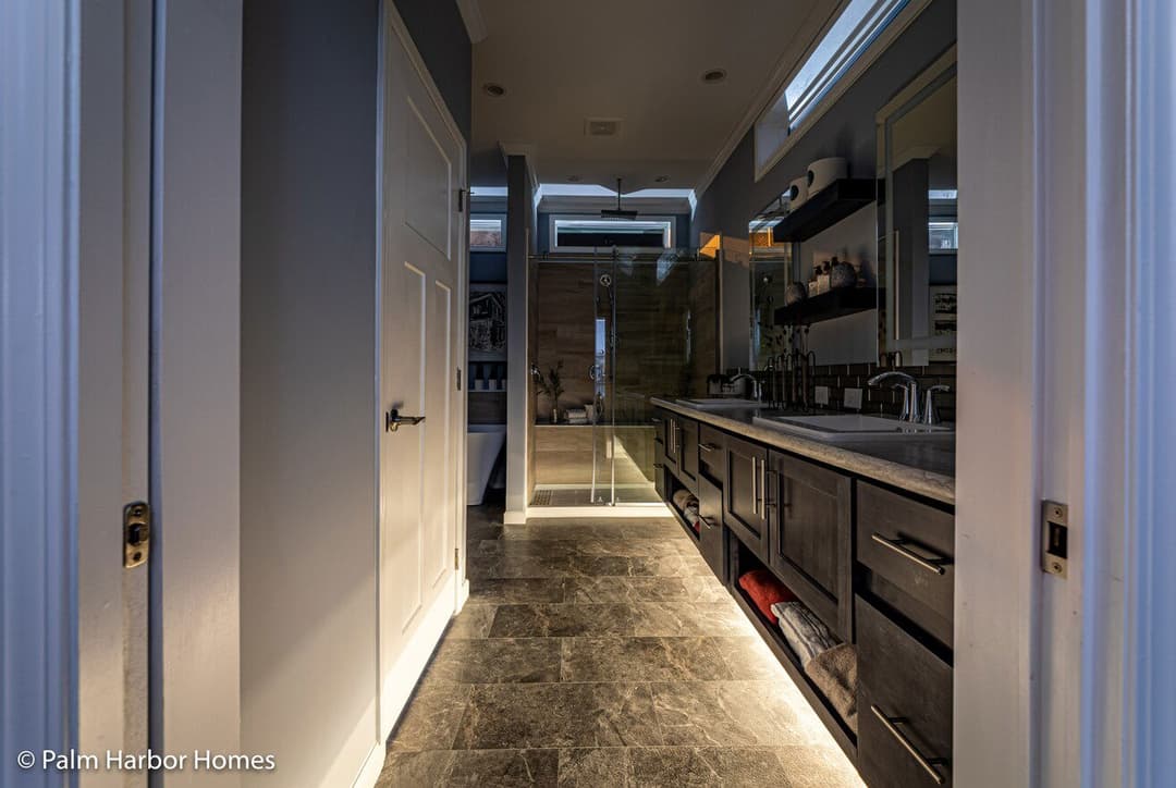 Malibu 30603b bathroom home features